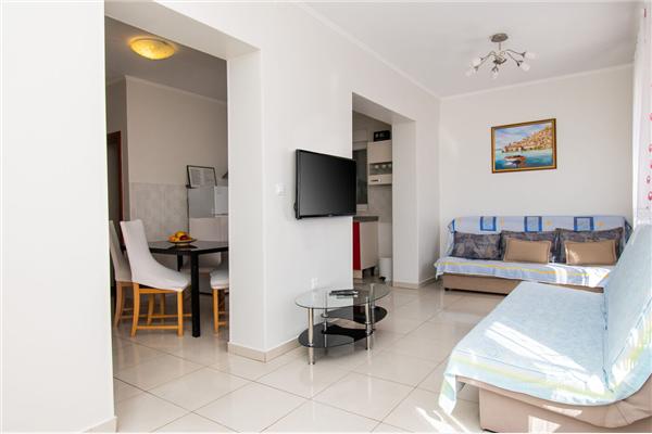 Apartment A1, for 6 persons