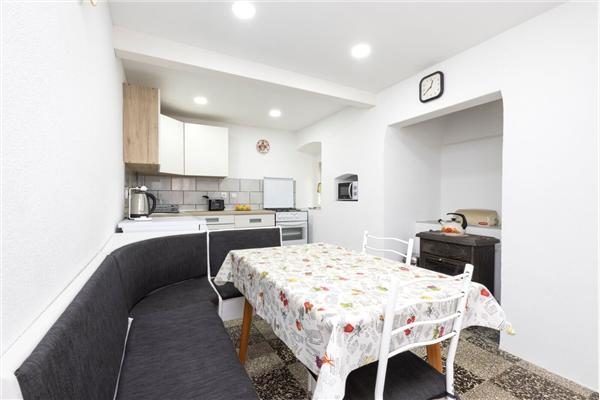 House K1, for 7 persons