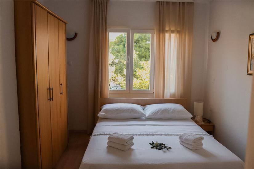 Apartment A2, for 6 persons