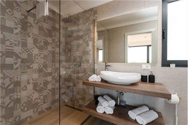 House K1, for 10 persons