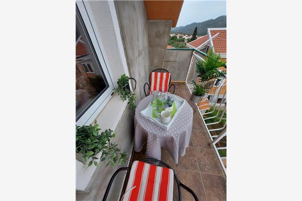 Apartment A1, for 5 persons