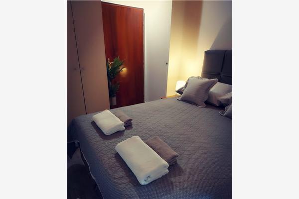 Apartment A1, for 5 persons