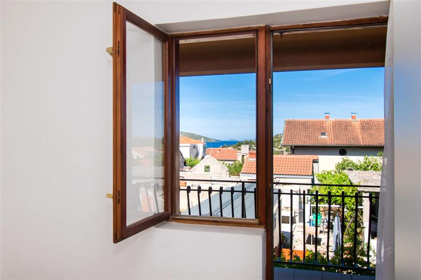 Apartment A2, for 5 persons