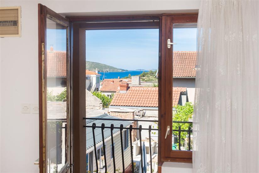 Apartment A2, for 5 persons