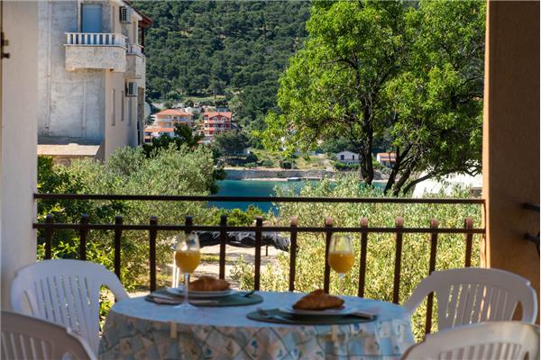 Apartment A2, for 5 persons