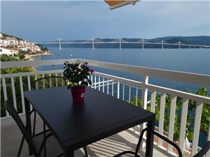 Apartments Vesna Komarna (Klek), Size 75.00 m2, Airline distance to the sea 10 m, Airline distance to town centre 200 m