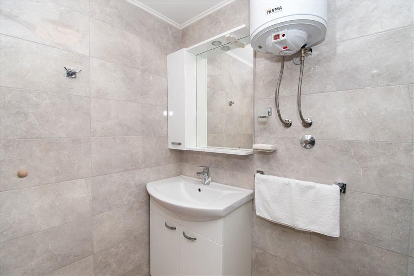 Apartment A1, for 3 persons