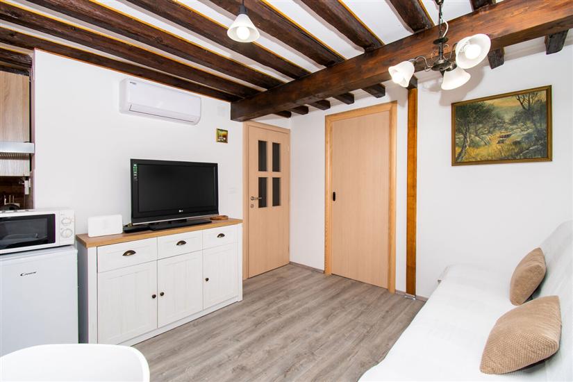 Apartment A1, for 3 persons