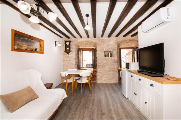 Apartment A1, for 3 persons