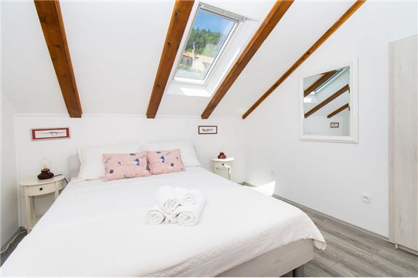 Apartment A2, for 3 persons