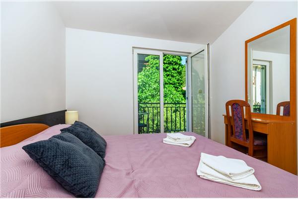 Apartment A1, for 2 persons