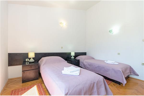 Apartment A2, for 4 persons