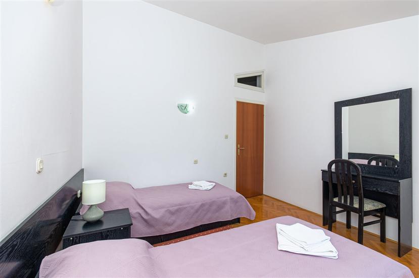 Apartment A2, for 4 persons