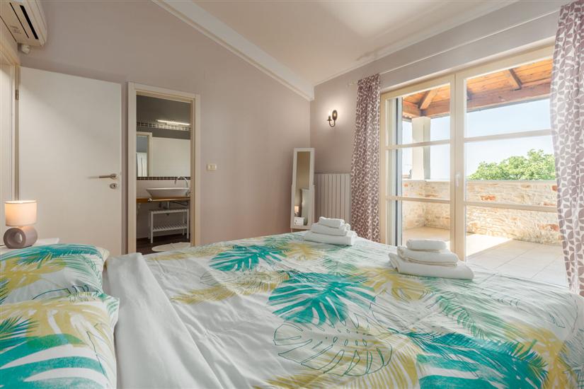 House K1, for 9 persons