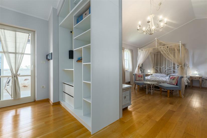 House K1, for 9 persons