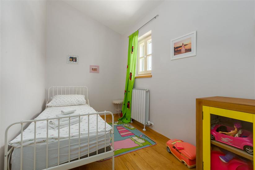 House K1, for 9 persons