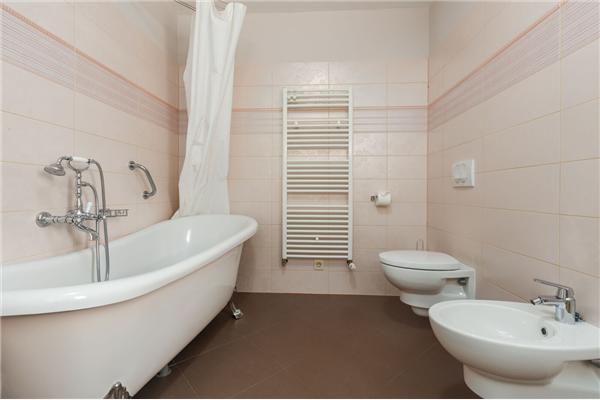 House K1, for 9 persons