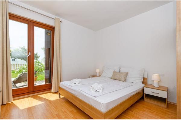 Apartment A2, for 6 persons