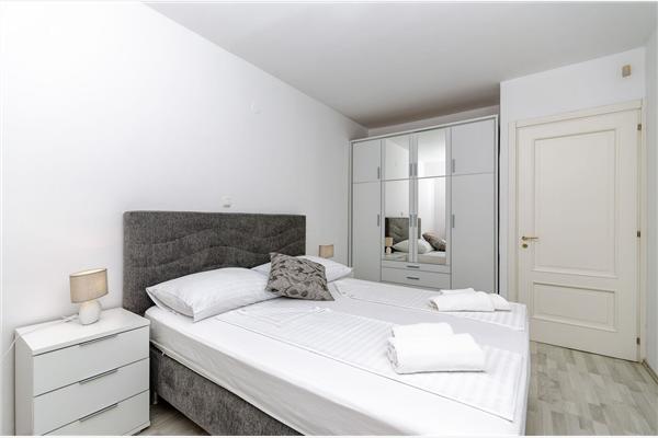 Apartment A2, for 6 persons