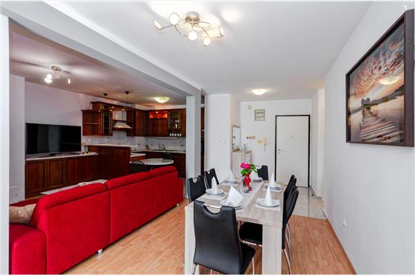 Apartment A2, for 6 persons