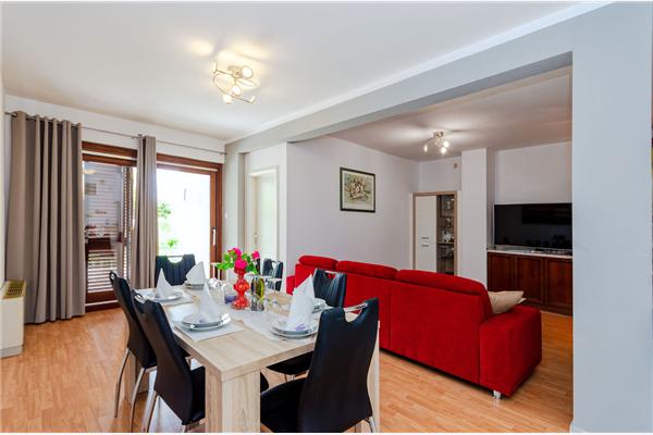 Apartment A2, for 6 persons