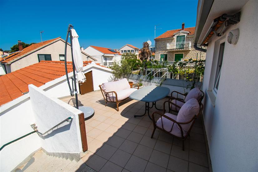 Apartment A5, for 5 persons