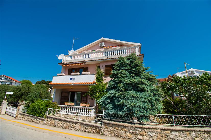 Apartments Happy Place