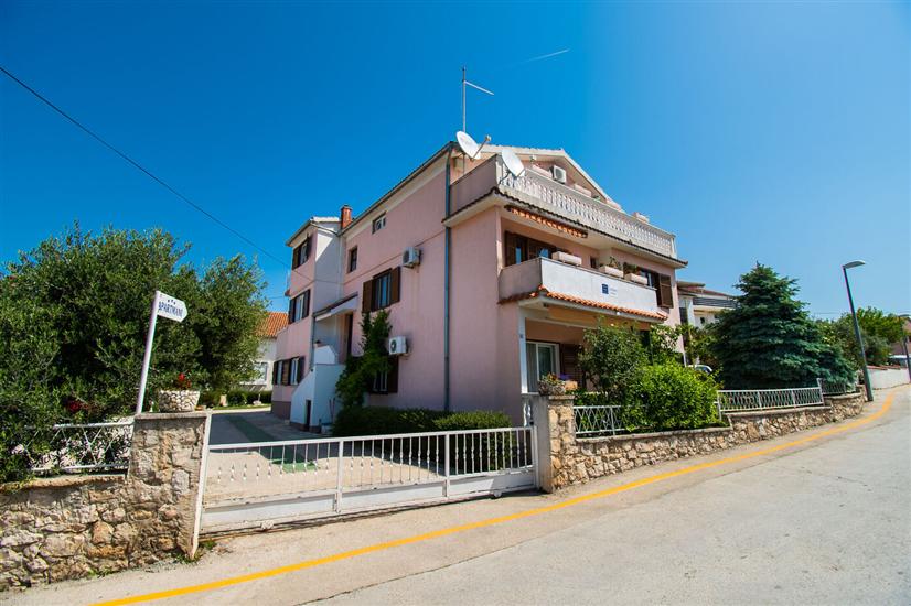 Apartments Happy Place