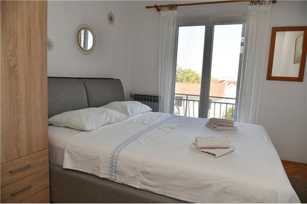 Apartment A2, for 7 persons