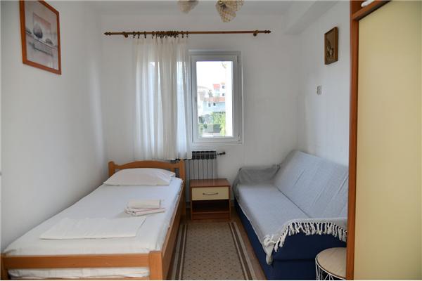 Apartment A2, for 7 persons