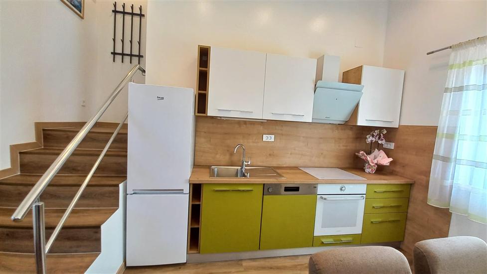 Apartment A6, for 4 persons