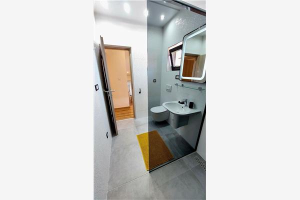 Apartment A6, for 4 persons