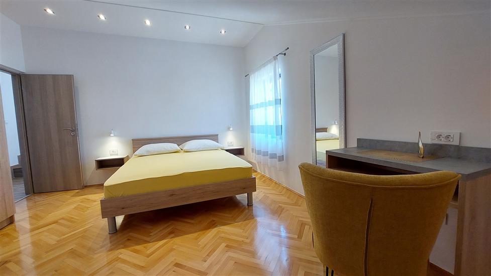 Apartment A6, for 4 persons