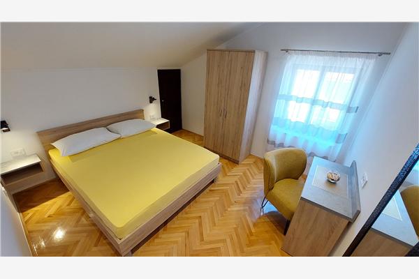 Apartment A6, for 4 persons