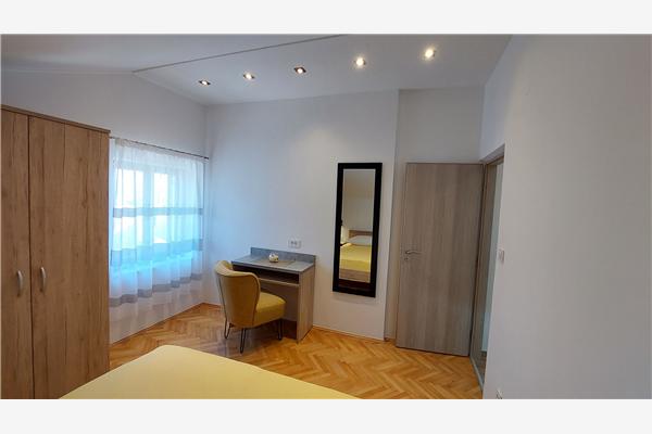 Apartment A6, for 4 persons