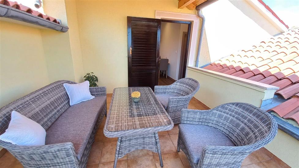 Apartment A6, for 4 persons