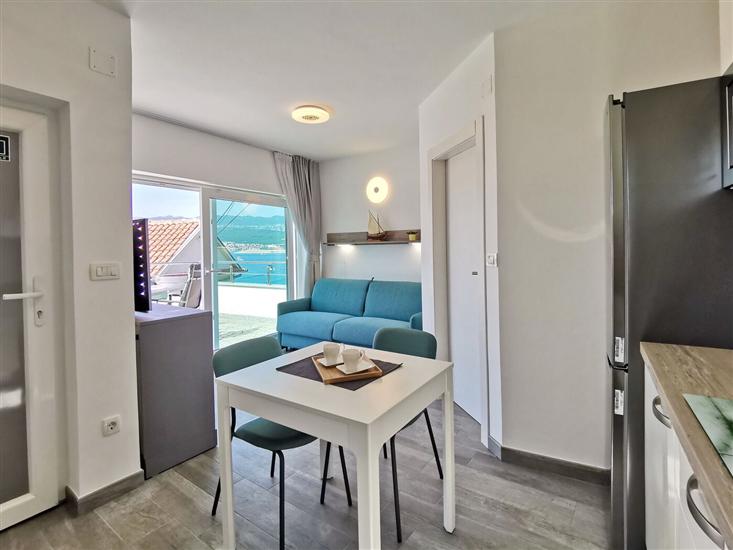 Room A1, for 2 persons