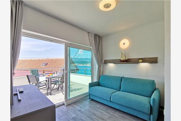 Room A1, for 2 persons