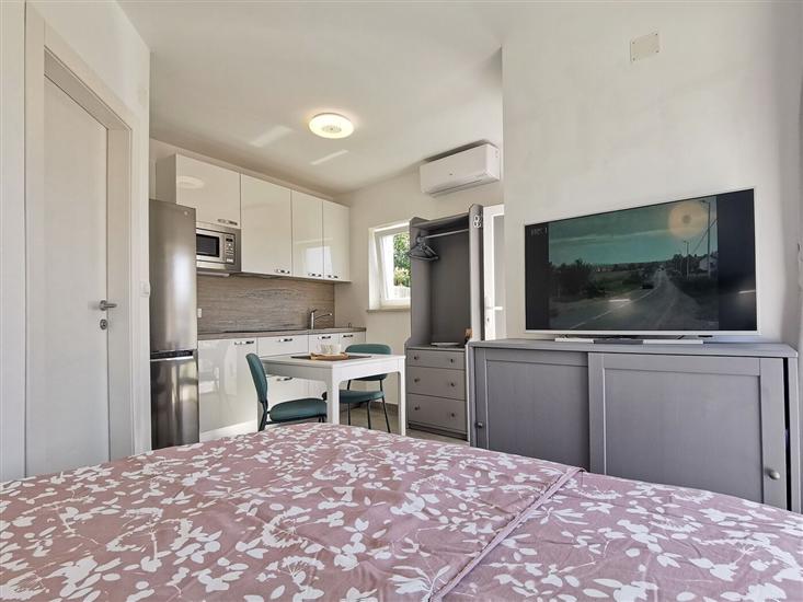 Room A1, for 2 persons