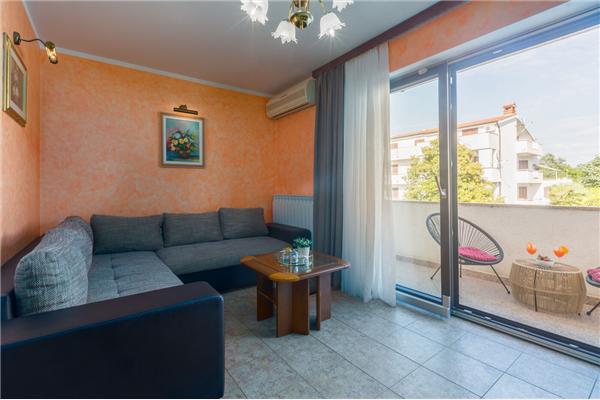 Apartment A1, for 5 persons