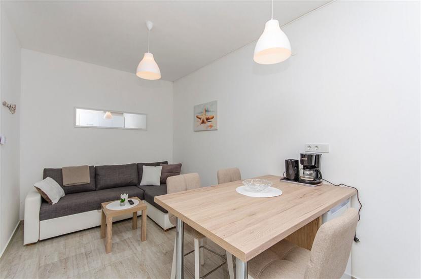 Apartment A5, for 3 persons