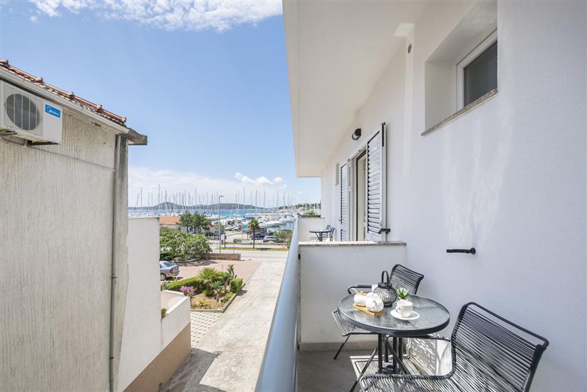 Apartment A5, for 3 persons