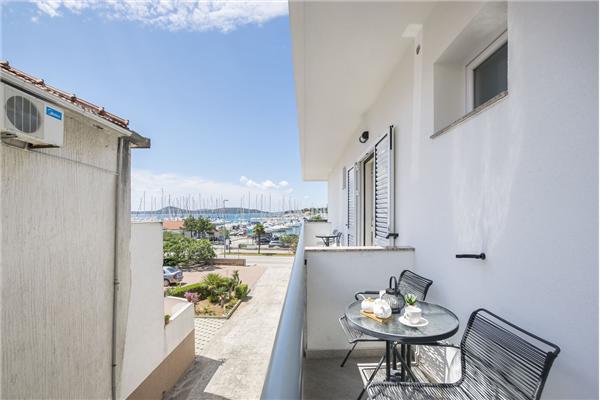 Apartment A5, for 3 persons