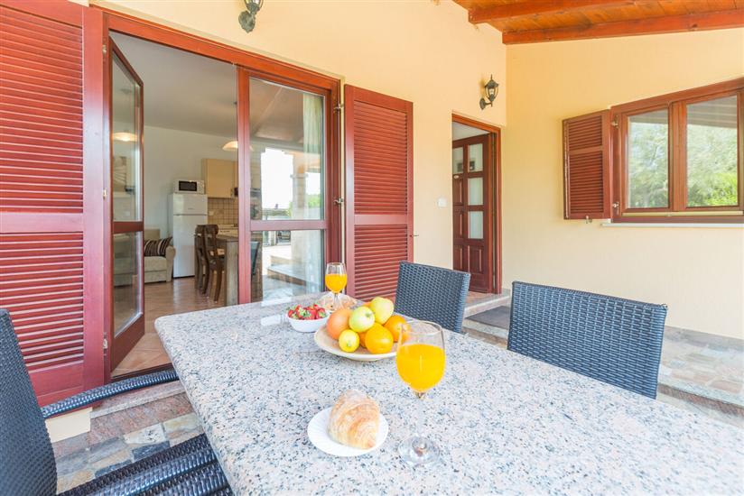 Apartment A1, for 4 persons