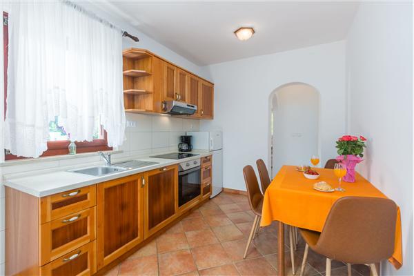 Apartment A2, for 4 persons