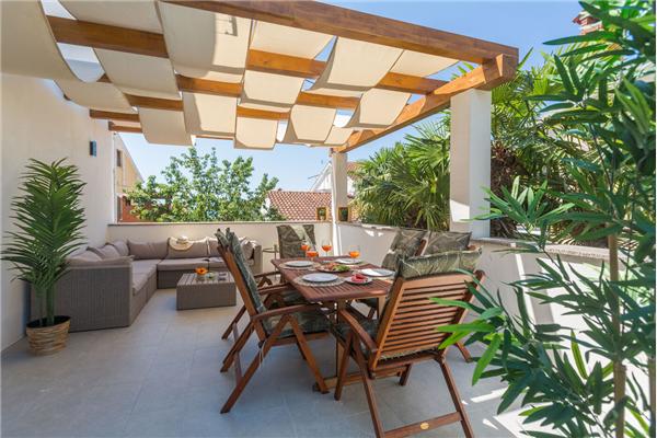 Apartment A1, for 5 persons