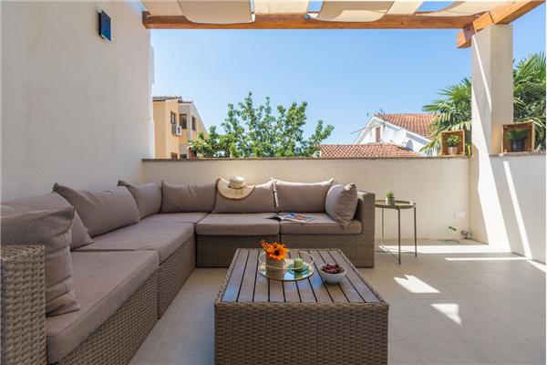 Apartment A1, for 5 persons