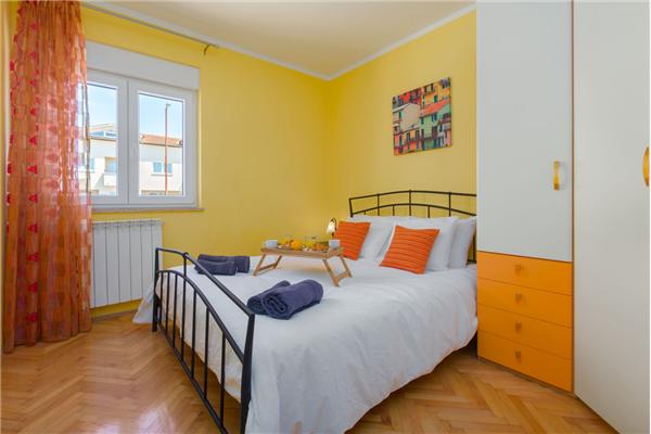 Apartment A1, for 5 persons