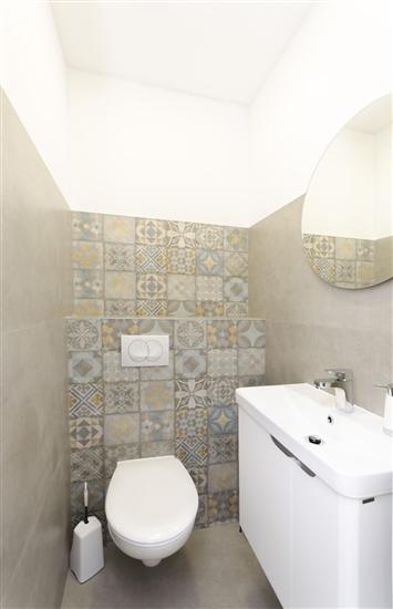 Hiša K1, na 8 osebe