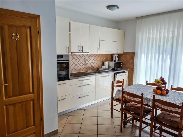 Apartment A1, for 8 persons